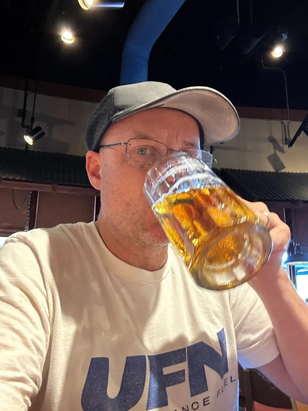 Enjoying an ice cold beer and some chips. 🍺